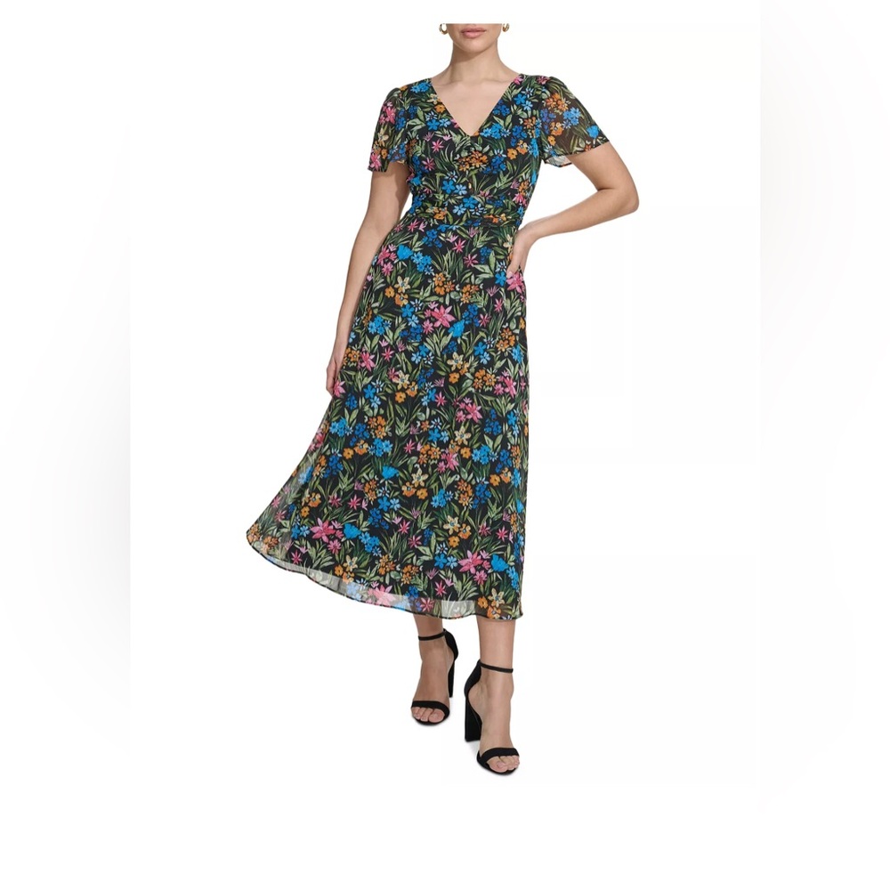 Kensie floral midi dress. Size small, wore once